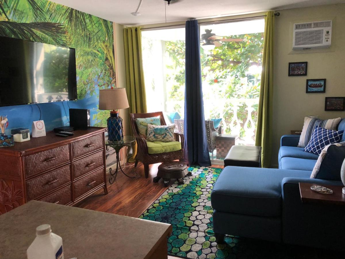 Kona Islander Inn Condos Kailua-Kona Exterior photo